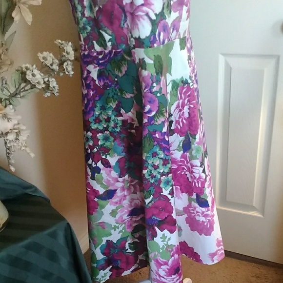 DRESS BARN DRESS - Picture 4 of 7